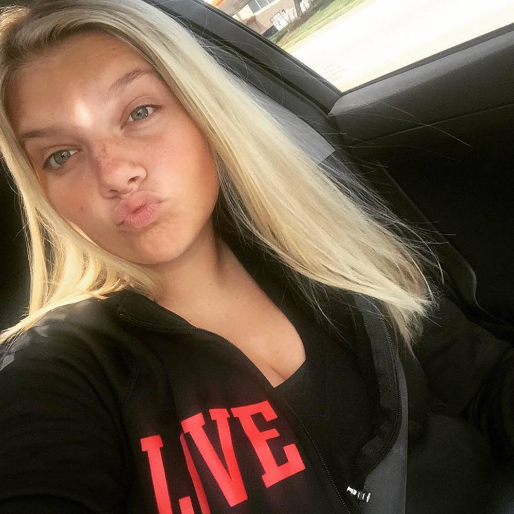 Meet your Posher, Natalie